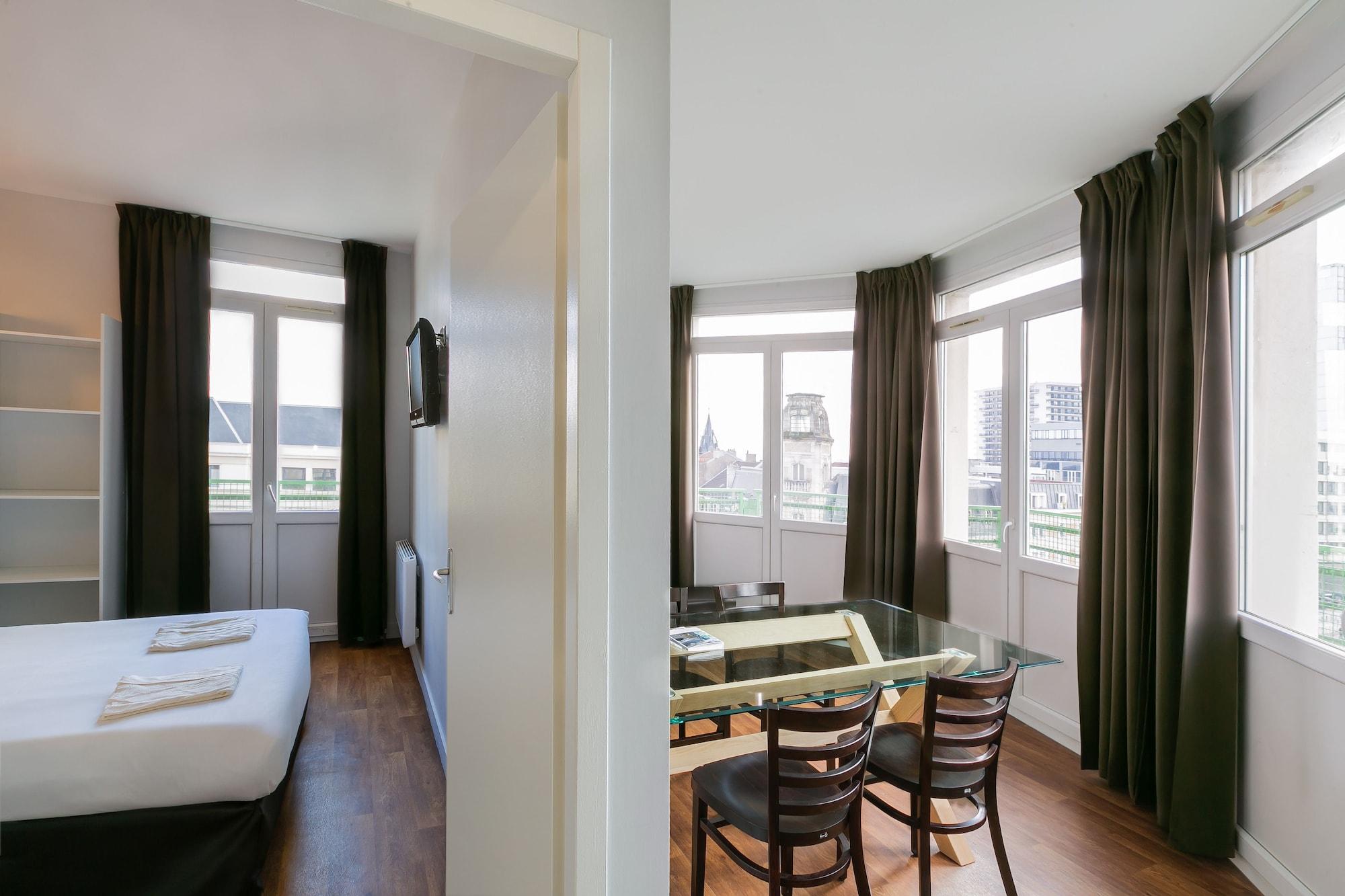 Hotel Foch Nancy Gare 외부 사진
