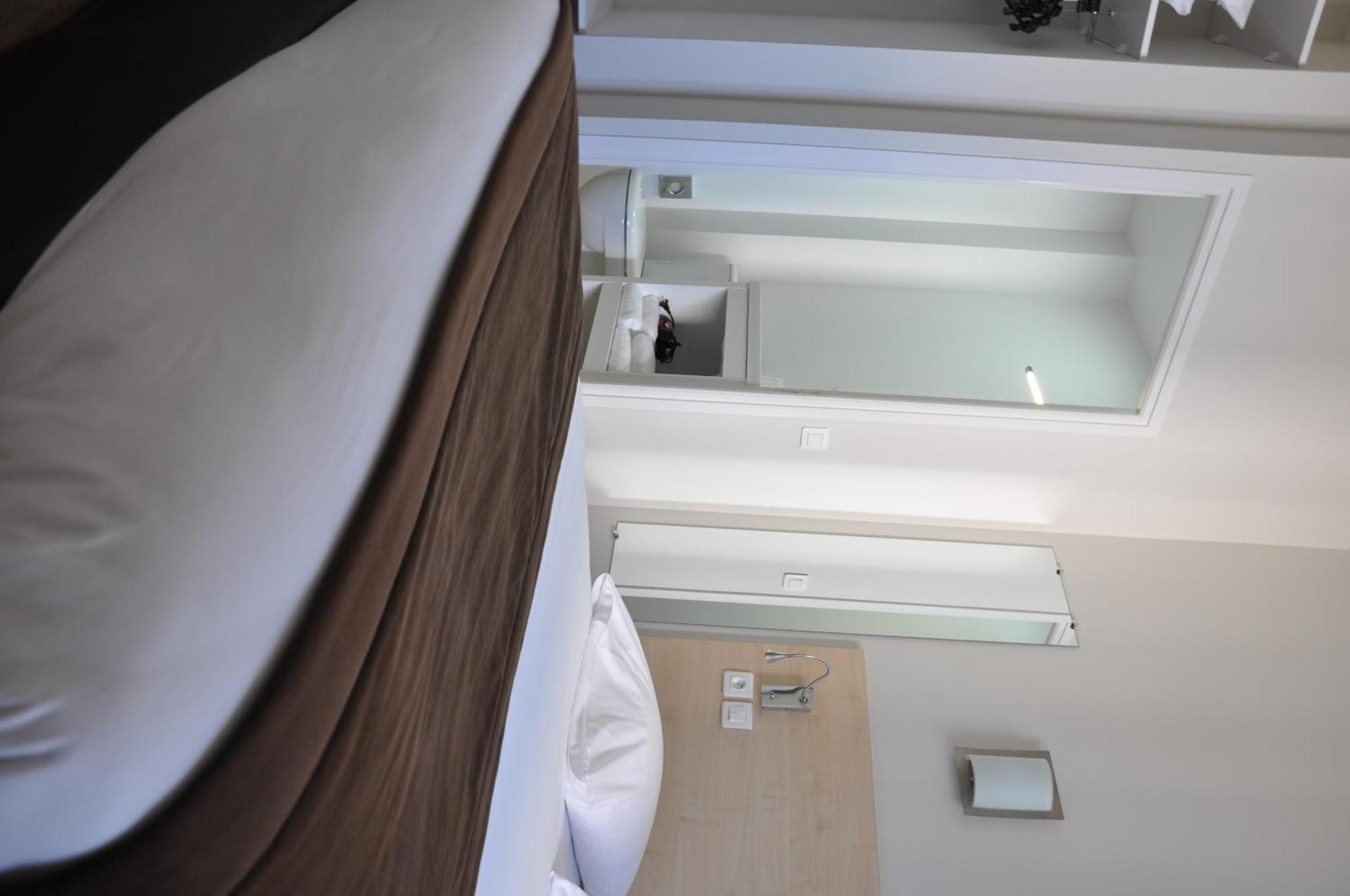 Hotel Foch Nancy Gare 객실 사진